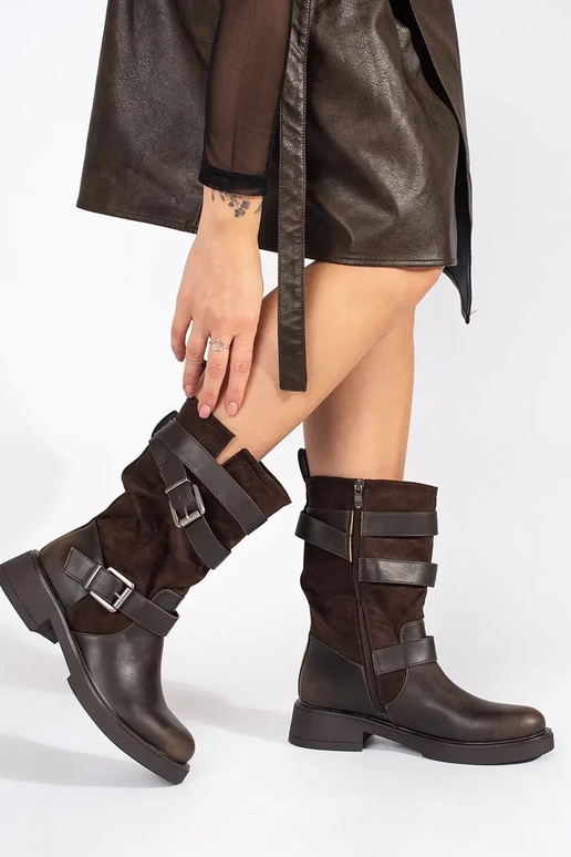 Dámske hnedé topánky na nízkom... Dámske hnedé topánky na nízkom...