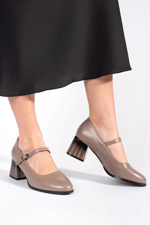 Štekle na päte béžová