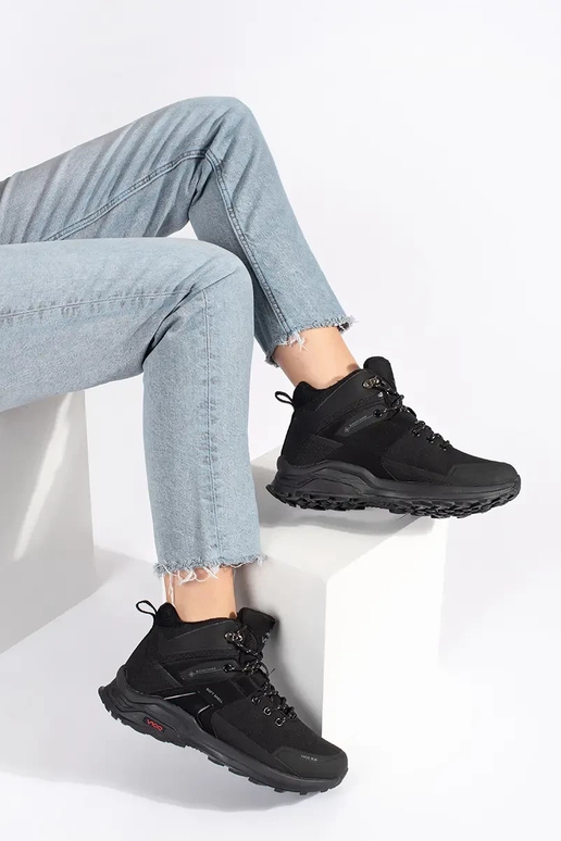 čierna izolované Trekingové topánky