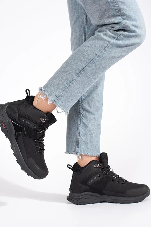 čierna izolované Trekingové topánky