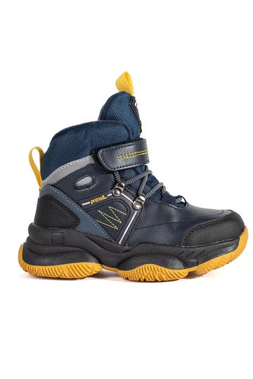 Vysoká izolované trzeIniki...