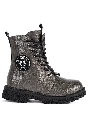 deti izolované čipkovaný...