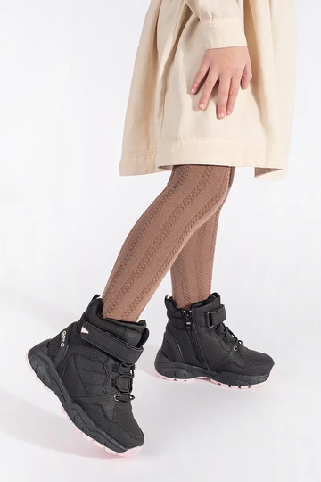 čierna izolované trzeIniki... 2