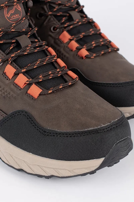 Hnedá farba pánske zviazaný...