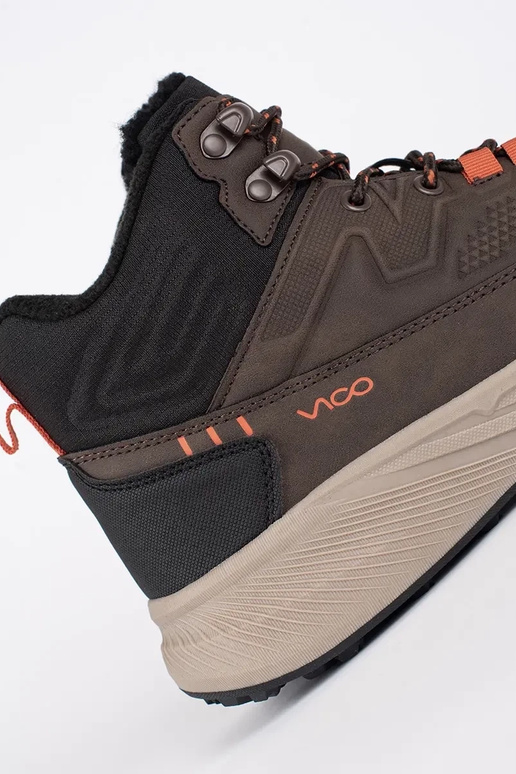 Hnedá farba pánske zviazaný...