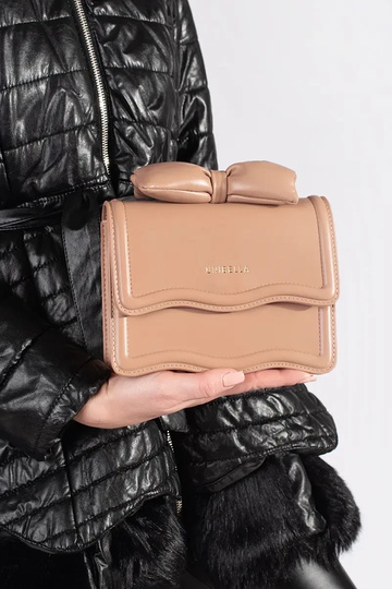 Málý béžová elegantná... 2