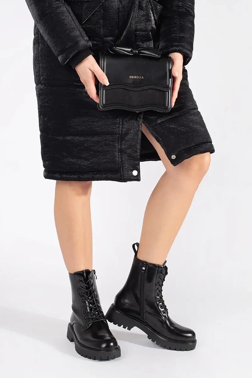 čierna čižmy topánky hladké čipkovaný