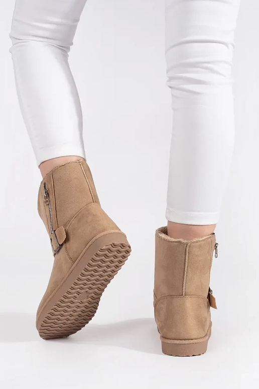 Slonovinovej farby dámska snehová...