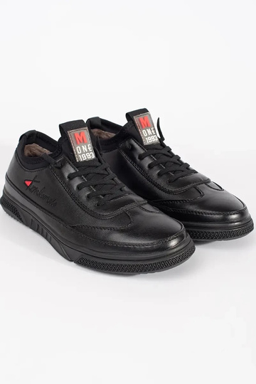 Čierne teplé športové topánky 2