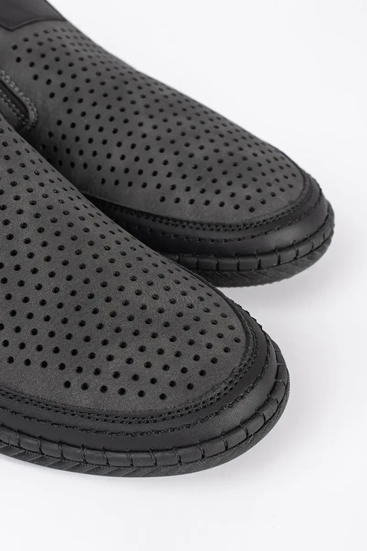 Sivé pánske perforované topánky