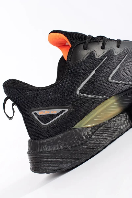 Sivo-čierne pánske športové topánky Sivo-čierne pánske športové topánky