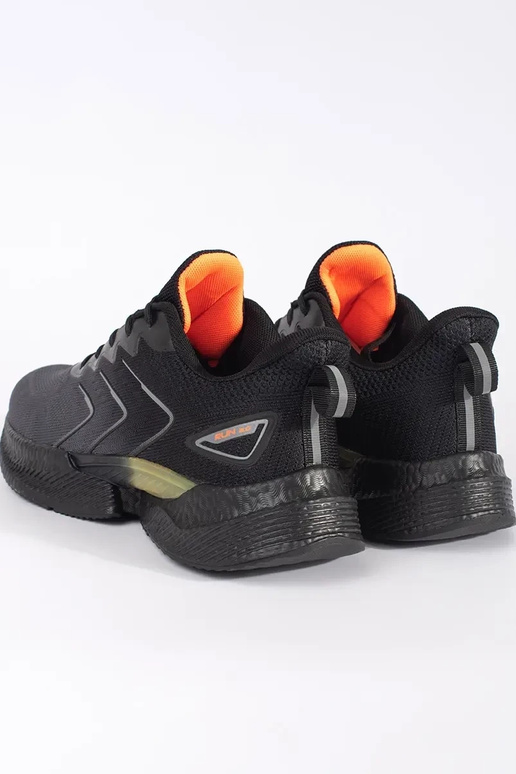 Sivo-čierne pánske športové topánky Sivo-čierne pánske športové topánky