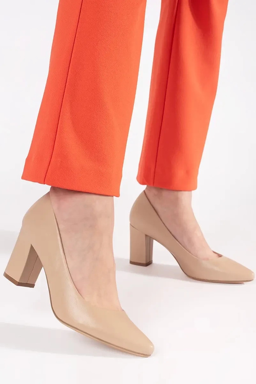 Pieskové lodičky na podpätku