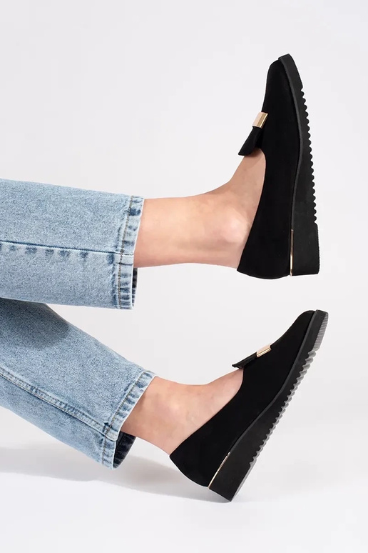 Čierne poltopánky na platforme