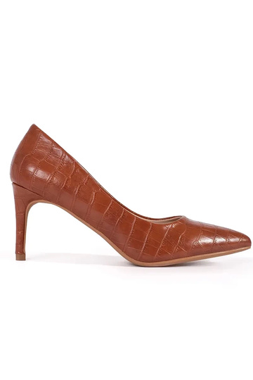 Hnedé lodičky na vysokom...