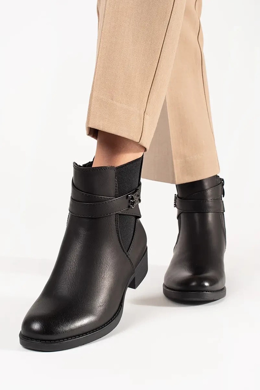 Čierne dámske topánky