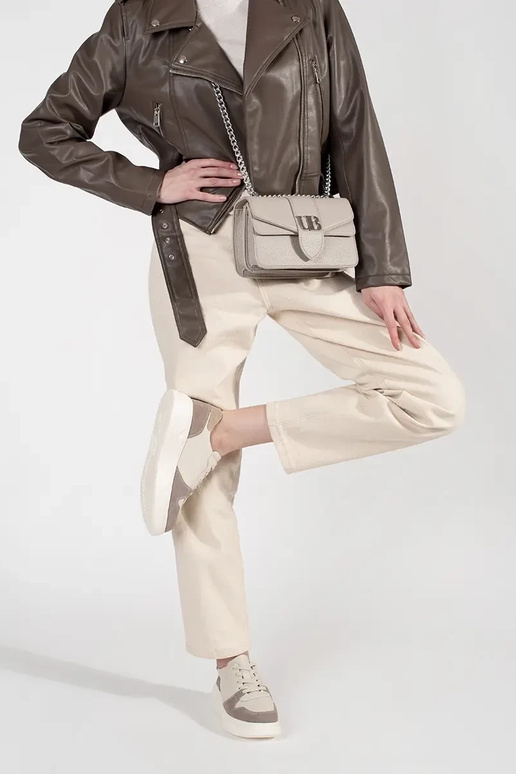 malá slonovinová dámska kabelka so...