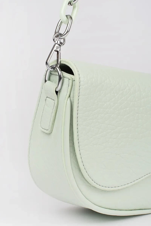 Zelená kabelka poštárka