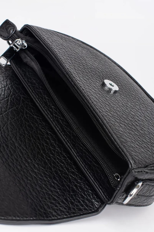 Čierna poštová taška