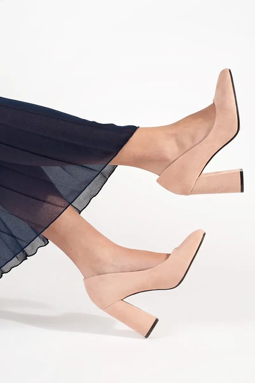 pieskovej farby semišové lodičky na...