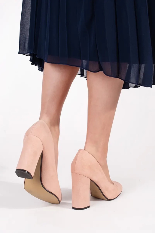 pieskovej farby semišové lodičky na...