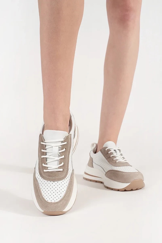 Kožené perforované športové topánky...