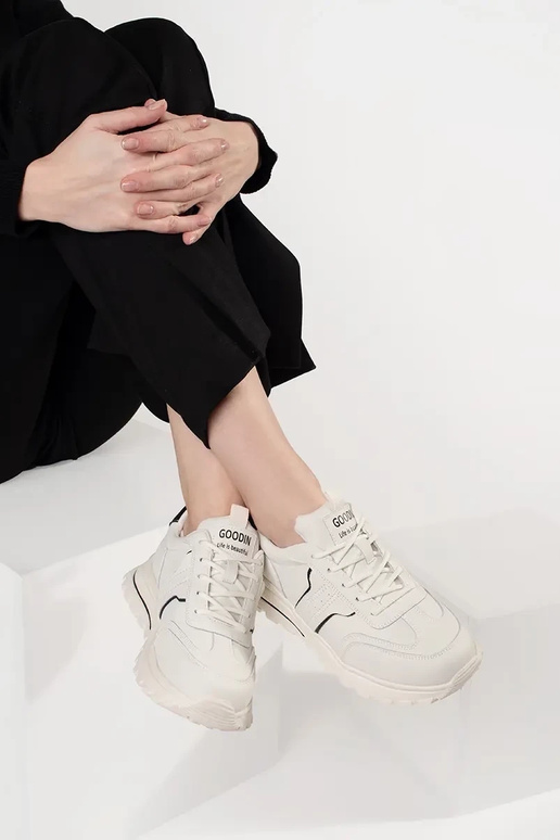 Športové topánky s hrubou podrážkou z... Športové topánky s hrubou podrážkou z...