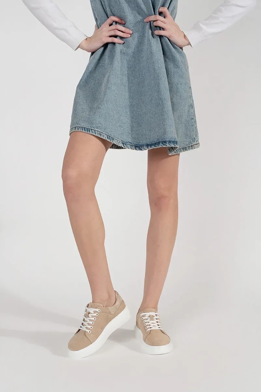 Pieskové kožené sneakers na hrubej... Pieskové kožené sneakers na hrubej...