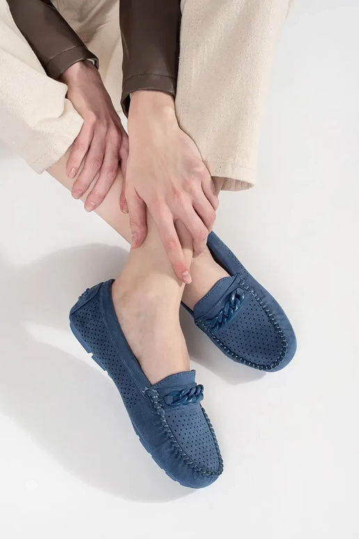 Modré perforované dámske mokasíny z... Modré perforované dámske mokasíny z...