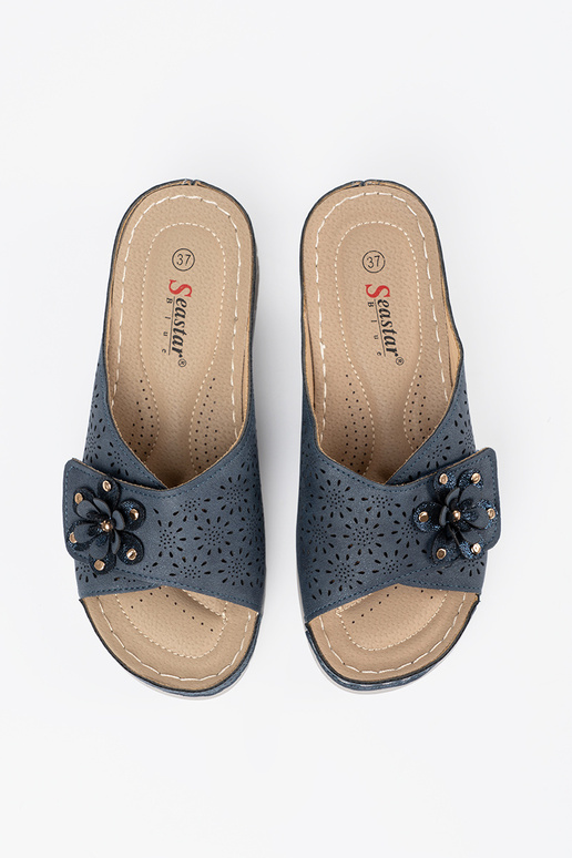 Dámske šľapky s dekoratívnymi kvetmi... Dámske šľapky s dekoratívnymi kvetmi...