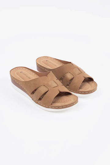 Pohodlné šľapky na nízkom... 2