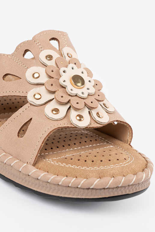 Dámske šľapky s dekoratívnymi kvetmi... Dámske šľapky s dekoratívnymi kvetmi...