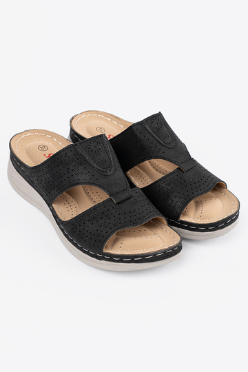 Pohodlné šľapky s popruhmi... 2