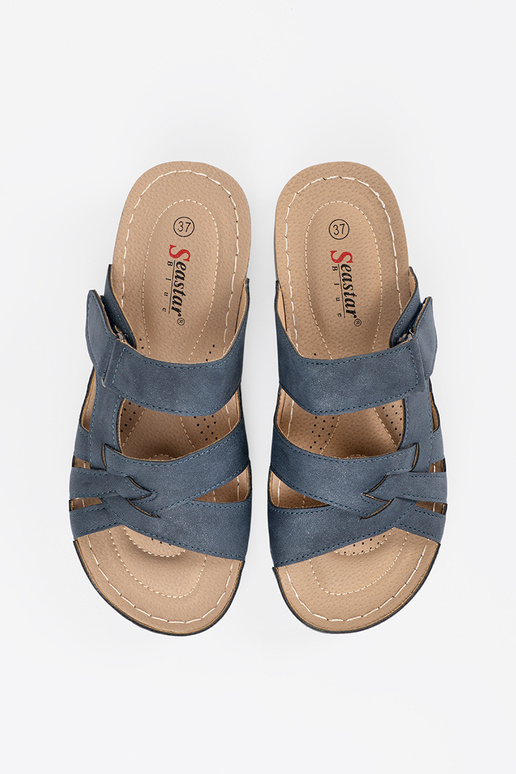 Dámske šľapky s dekoratívnymi kvetmi...