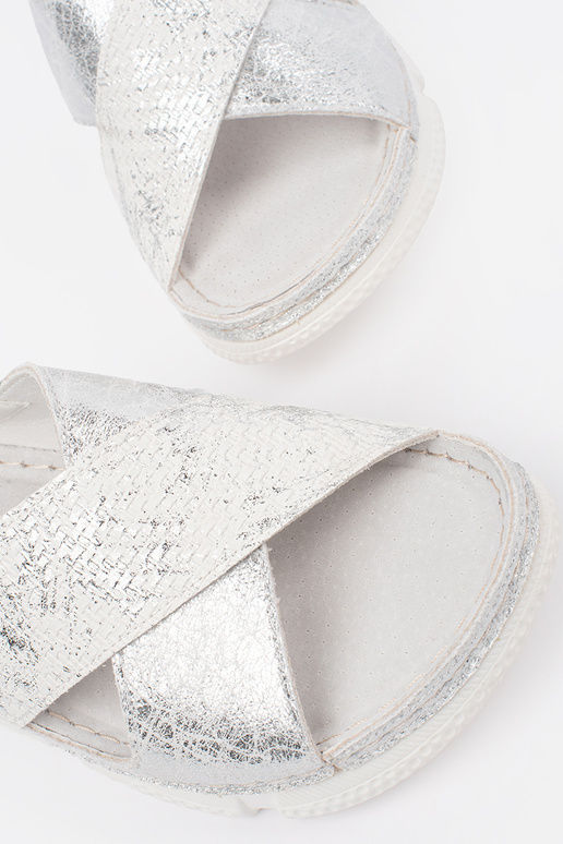 Biele ploché sandále