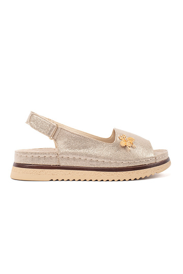 Zlaté sandále s platformou...