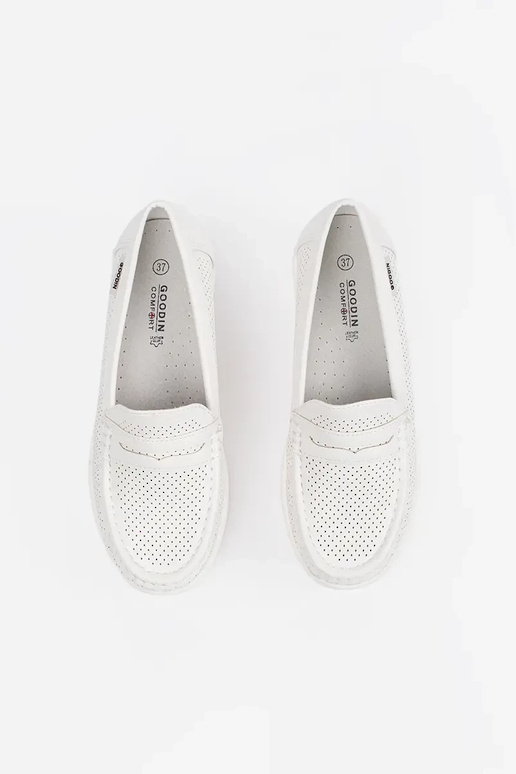 biele mokasíny na hrubej podošve biele mokasíny na hrubej podošve