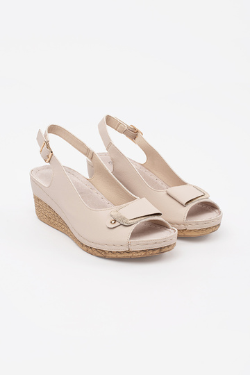 Slonovinové sandále na... 2