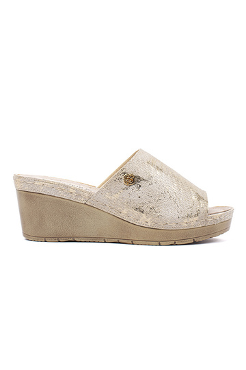 Šľapky dámske na klinovom...