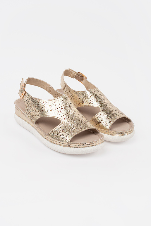 zlaté sandále na svetlej platforme zlaté sandále na svetlej platforme