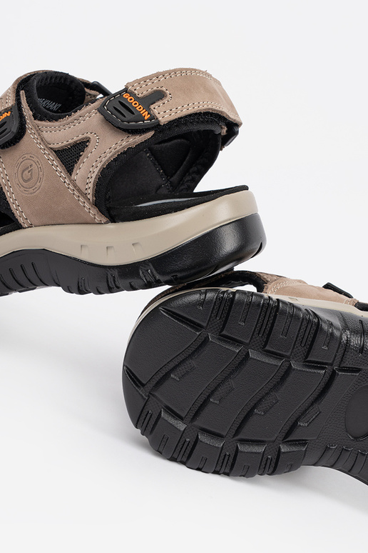 Športové sandále hnedej farby Športové sandále hnedej farby