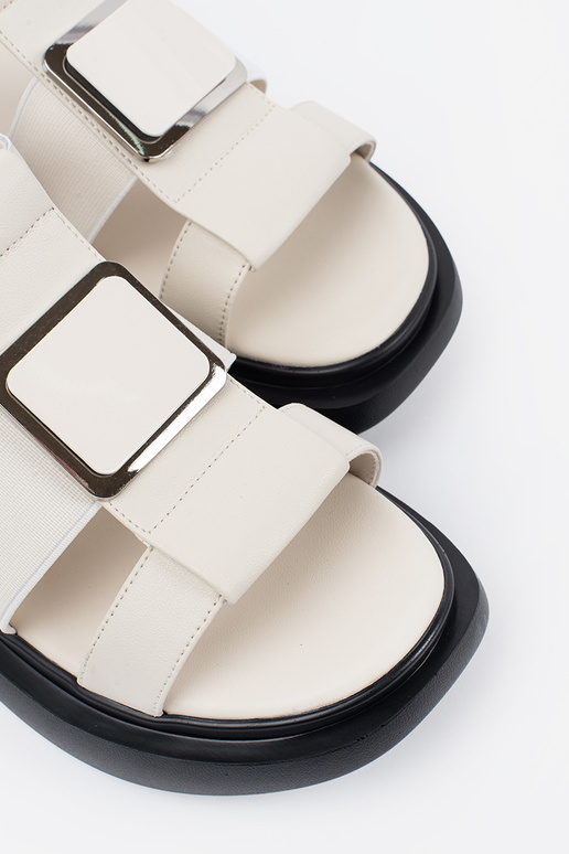 slonovinové kožené elegantné sandále...