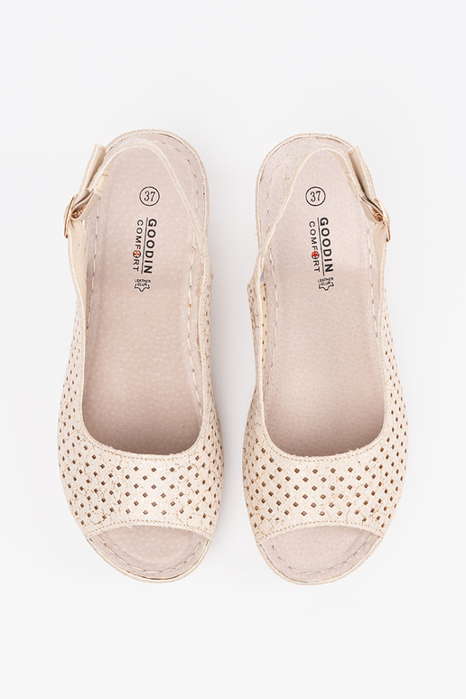 Pieskové perforované sandále Pieskové perforované sandále