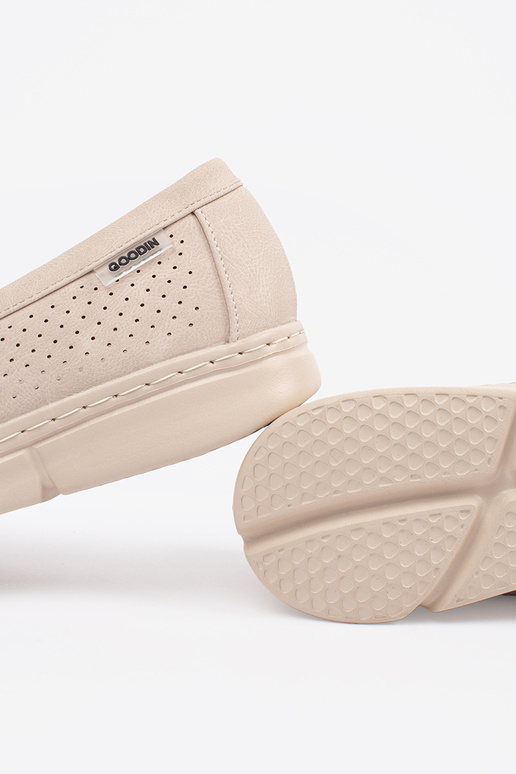 Módne sandále s platformou čiernej...