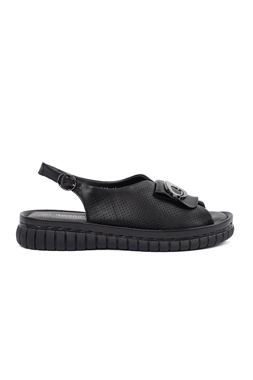 Elegantné čierne sandále z kože Elegantné čierne sandále z kože