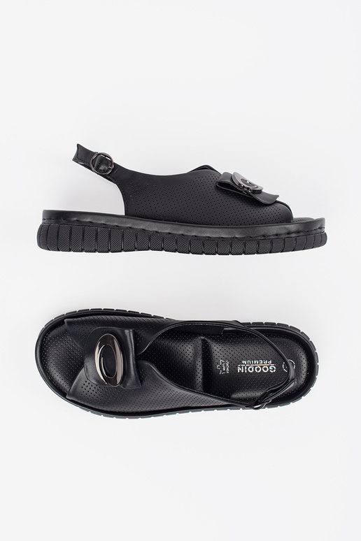 Elegantné čierne sandále z kože Elegantné čierne sandále z kože