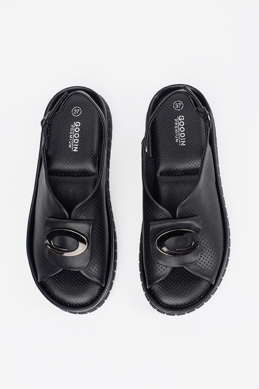 Elegantné čierne sandále z kože Elegantné čierne sandále z kože