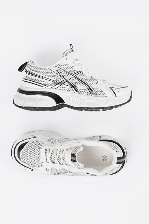 Dámske bielo-čierne športové topánky... Dámske bielo-čierne športové topánky...