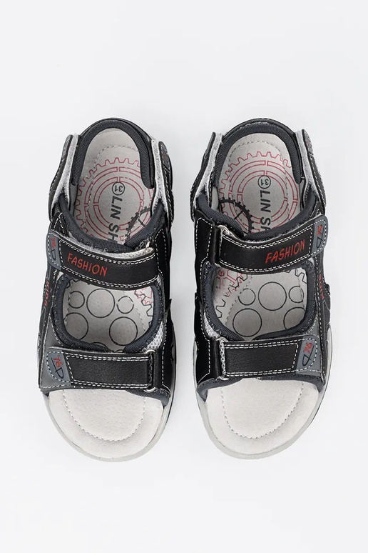 Čierne chlapčenské sandále