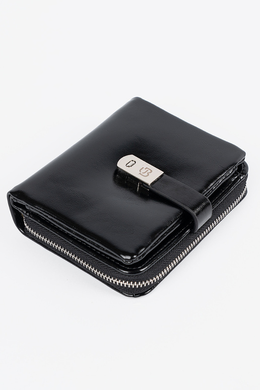 Elegantná dámska peňaženka v čiernej...